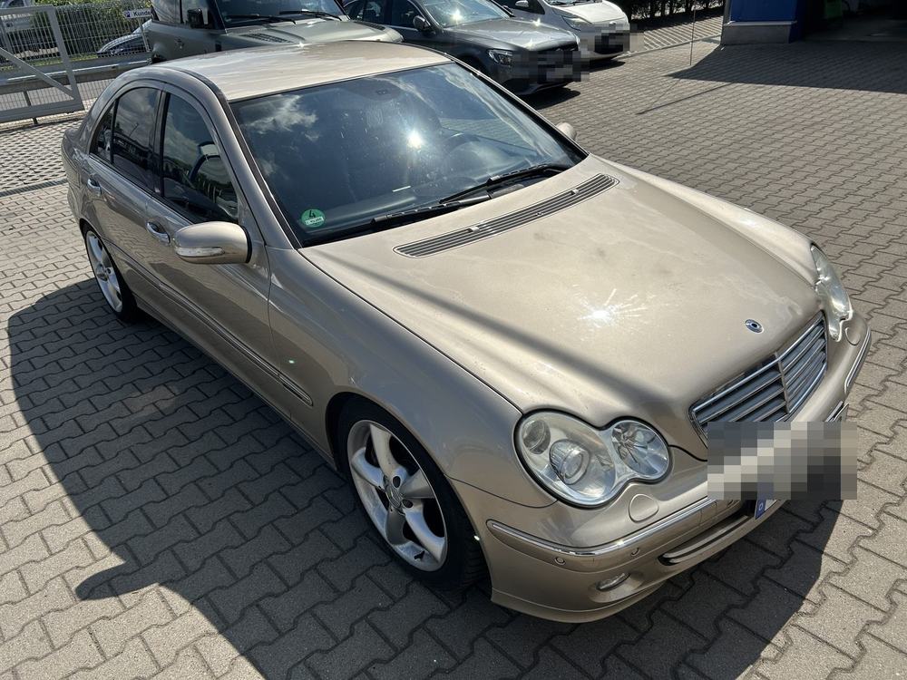 Mercedes-Benz C 180 Kompressor (203), Schadensbild aus dem Gutachten